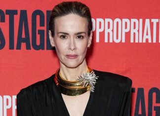 Sarah Paulson, 49, Opens Up About Aging, Botox, and Filler Sarah Paulson, 49, Opens Up About Aging, Botox, and Filler