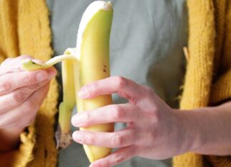Expert reveals how ripe bananas should be when you eat them Expert reveals how ripe bananas should be when you eat them