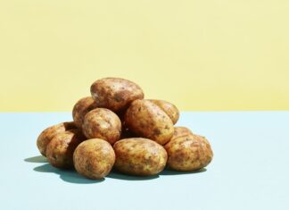 How many calories are in a potato? Potato nutrition facts How many calories are in a potato? Potato nutrition facts