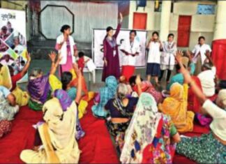 Senior citizens take to art & dance therapy for improved mental health Senior citizens take to art & dance therapy for improved mental health