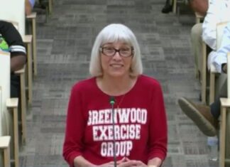 City Council recognizes volunteer senior fitness coordinator City Council recognizes volunteer senior fitness coordinator