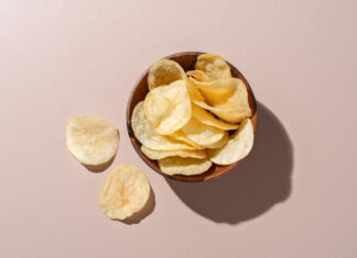 Most Brits say they feel terrible after snacking. Here’s how to do it better Most Brits say they feel terrible after snacking. Here’s how to do it better