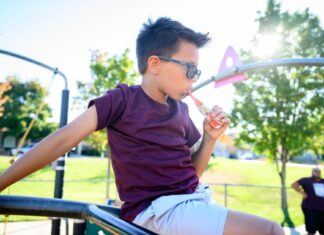 Are baby food pouches healthy? Here’s what experts say Are baby food pouches healthy? Here's what experts say