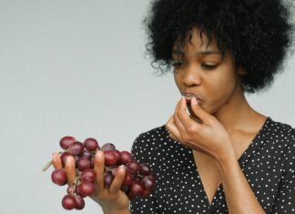 Stress eating is so real: Make these healthy switches to avoid weight gain Stress eating is so real: Make these healthy switches to avoid weight gain