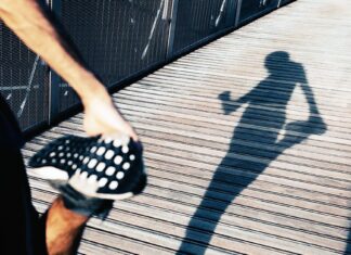 Could the ability to balance on one leg be a good indicator? Could the ability to balance on one leg be a good indicator?