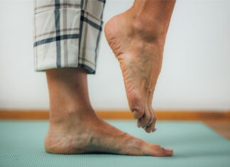 How Long Can You Stand on One Leg? According to the Mayo Clinic, It Could Reveal Your True Age How Long Can You Stand on One Leg? According to the Mayo Clinic, It Could Reveal Your True Age