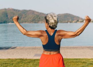 Longevity Experts Share 6 Things They Never Do Longevity Experts Share 6 Things They Never Do