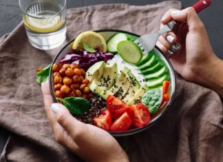 Low-calorie diet more effective than fasting for longevity Low-calorie diet more effective than fasting for longevity
