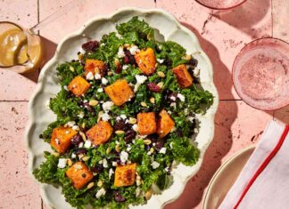 Roasted Squash & Lentil Kale Salad Roasted Squash & Lentil Kale Salad