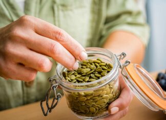 What Happens to Your Body When You Eat Pumpkin Seeds What Happens to Your Body When You Eat Pumpkin Seeds