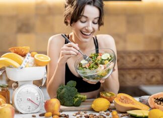 Welcome New Year With This Simple, Healthy Meal Plan By Nutritionist Warrior Diet: Here