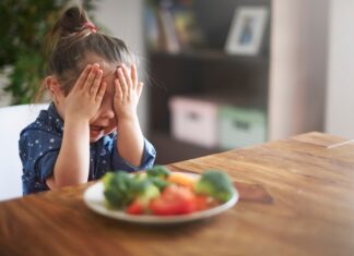 Doctor shares three simple tricks to teach children about healthy eating Doctor shares three simple tricks to teach children about healthy eating