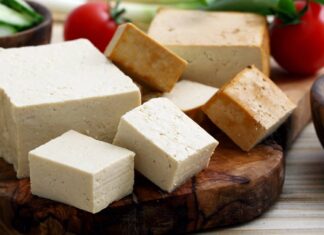 Tofu for weight loss: Benefits and recipes Chat with AHA!