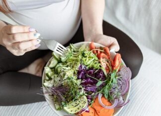 Mom's Healthy Diet in Pregnancy Pays Big Dividends for Baby Mom's Healthy Diet in Pregnancy Pays Big Dividends for Baby