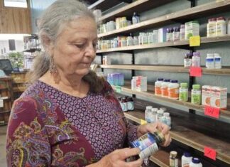 LOWERING BLOOD SUGAR: Diabetes can be managed with diet, exercise | News LOWERING BLOOD SUGAR: Diabetes can be managed with diet, exercise | News