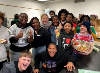 Milwaukee students learn healthy eating and life skills Milwaukee students learn healthy eating and life skills