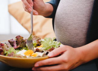 What to Eat (And What Not to Eat) When Pregnant What to Eat (And What Not to Eat) When Pregnant