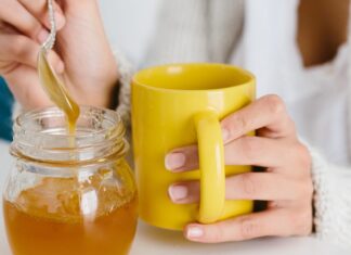 Is honey vegan? What you need to know Is honey vegan? What you need to know