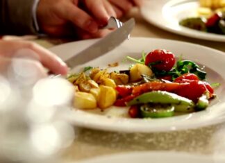 Foods to Avoid at Dinner for Better Heart Health | Foods to Avoid at Dinner for Better Heart Health |