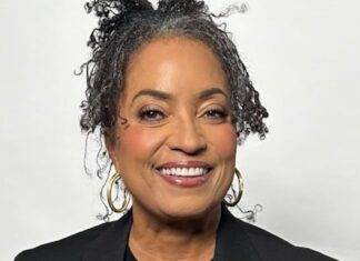 61-year-old author Rene Syler on the ‘freedom’ of aging healthily 61-year-old author Rene Syler on the ‘freedom’ of aging healthily