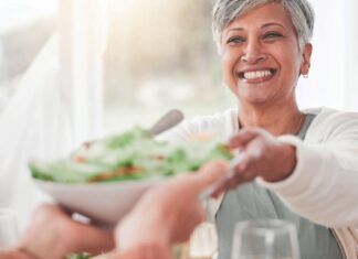 Senior Fitness: Diet, exercise go hand-in-hand Senior Fitness: Diet, exercise go hand-in-hand