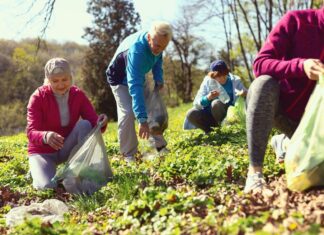 Avoiding Isolation May Offer Mental Health Benefits to Seniors Avoiding Isolation May Offer Mental Health Benefits to Seniors