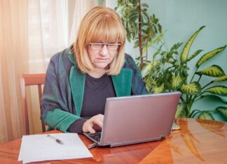 How Online Therapy Supports Better Mental Health for Seniors How Online Therapy Supports Better Mental Health for Seniors