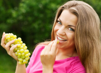 Want to keep your muscles strong as you get older? A daily bowl of grapes could work wonders | Health Want to keep your muscles strong as you get older? A daily bowl of grapes could work wonders | Health