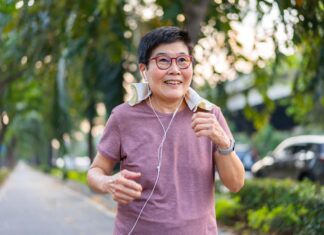 Four simple ways to improve your heart health, as study finds it can lower dementia risk Four simple ways to improve your heart health, as study finds it can lower dementia risk