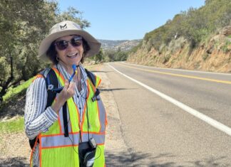 California woman with Alzheimer’s embarks on cross-country walk for awareness California woman with Alzheimer's embarks on cross-country walk for awareness