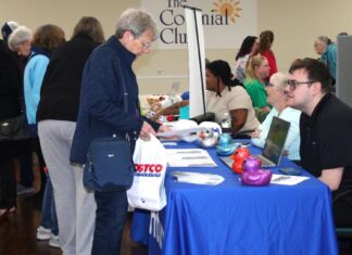 Colonial Club wellness fair boosts health Colonial Club wellness fair boosts health
