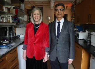Teams vie to extend healthy aging by 20 years Left to right, Dr. JoAnn Manson, and Dr. Shalender Bhasin, in the lab at Brigham and Women's Hospital, where they're working on their XPRIZE entry to delay aging.