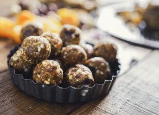 This 1 Common Health Habit May Actually Accelerate Aging, According to a Longevity Doctor and RD Parade