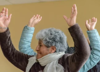 Seniors Are Skipping AI. This Gym Has a Human Fix Seniors Are Skipping AI. This Gym Has a Human Fix