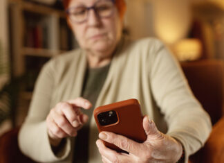 Texts used as new depression screening tool for seniors Texts used as new depression screening tool for seniors
