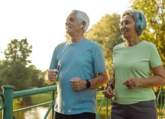 Geriatrician shares 4 tips for older adults to improve mental health: From solving puzzles to doing meditation | Health Geriatrician shares 4 tips for older adults to improve mental health: From solving puzzles to doing meditation | Health