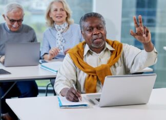 For seniors: the mental health payoff of staying curious | UCR News For seniors: the mental health payoff of staying curious | UCR News