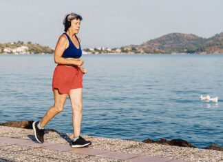 Healthy living tips for older adults Healthy living tips for older adults