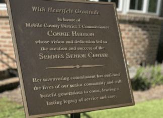 Plaque unveiled at Semmes Senior Center honoring Commissioner Connie Hudson station icon