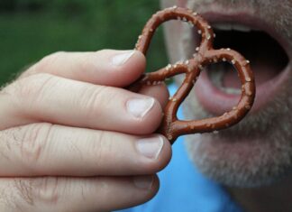 Older adults should avoid this snack to stave off high blood pressure Older adults should avoid this snack to stave off high blood pressure