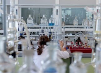 Diabetes Drugs Aid Older Adults in Slowing Frailty Diabetes Drugs Aid Older Adults in Slowing Frailty