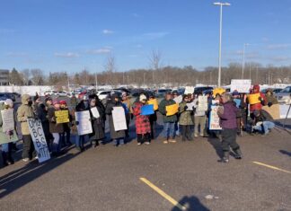 Twin Cities seniors picket Blue Cross and Blue Shield over cuts to SilverSneakers gym program Twin Cities seniors picket Blue Cross and Blue Shield over cuts to SilverSneakers gym program