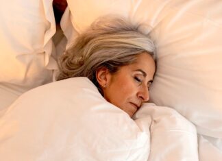 Bedroom temperatures above 75°F linked to heart stress in older adults Bedroom temperatures above 75°F linked to heart stress in older adults