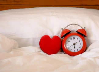 Stop eating 3 hours before bed to improve heart health Stop eating 3 hours before bed to improve heart health